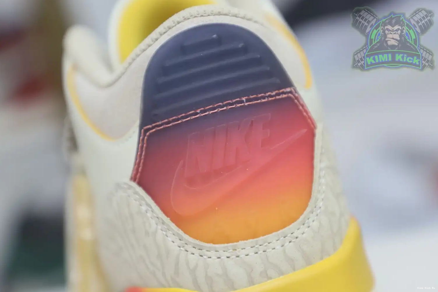 Jordan Air Jordan3 JBalvin x Kimikick 0415